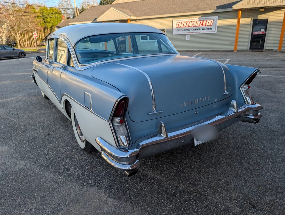 1956 Buick Roadmaster - Image 19 of 31