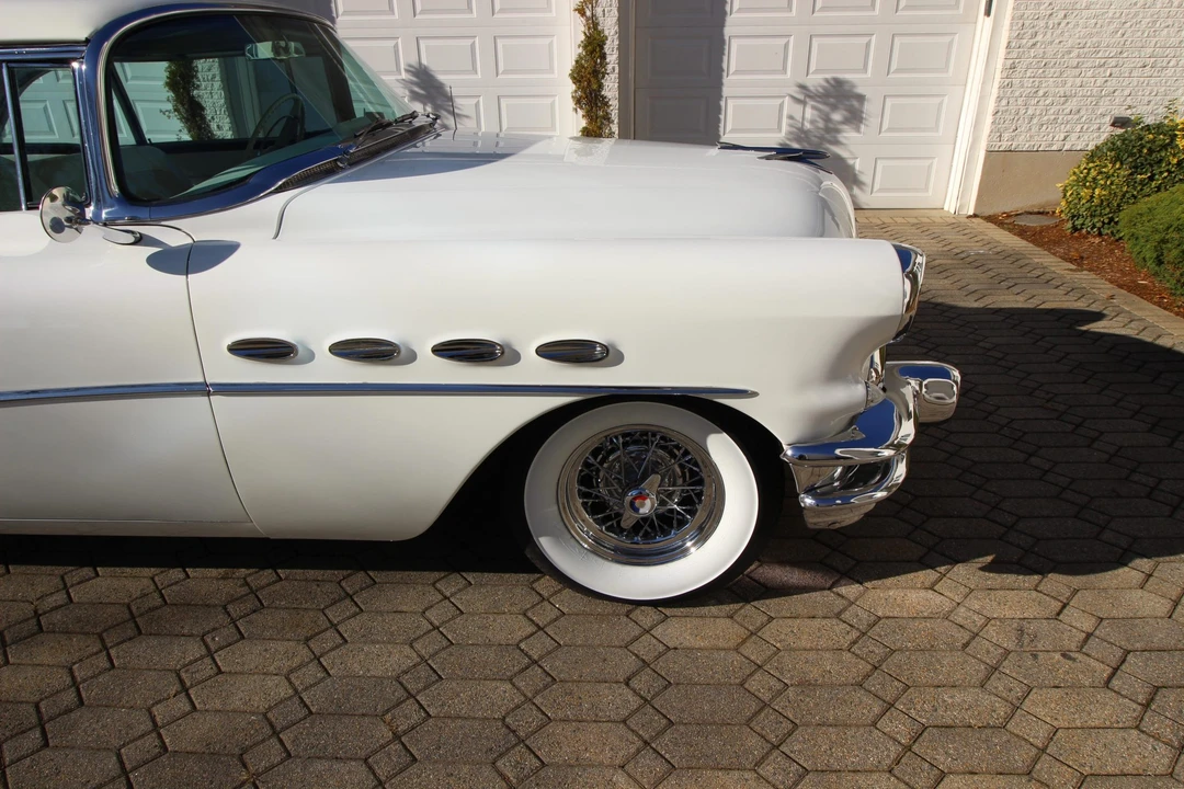 1956 Buick Super - Image 19 of 31