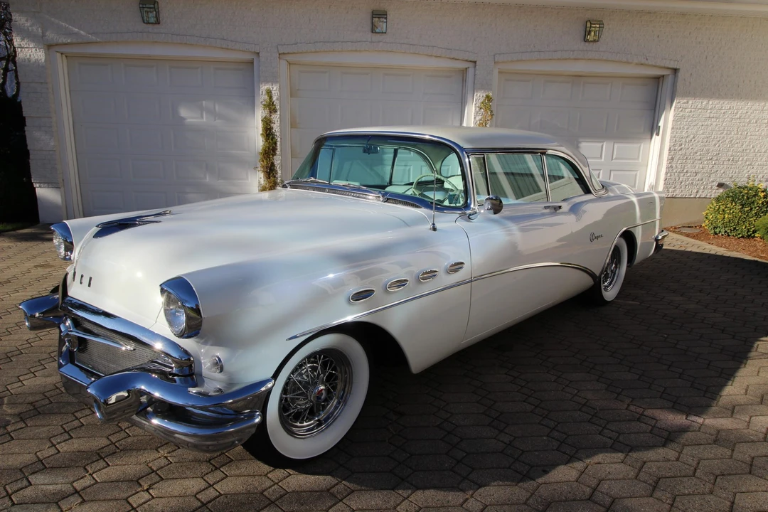 1956 Buick Super - Image 10 of 31