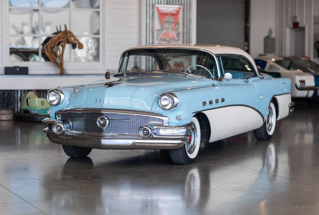 1956 Buick Super - Image 7 of 31