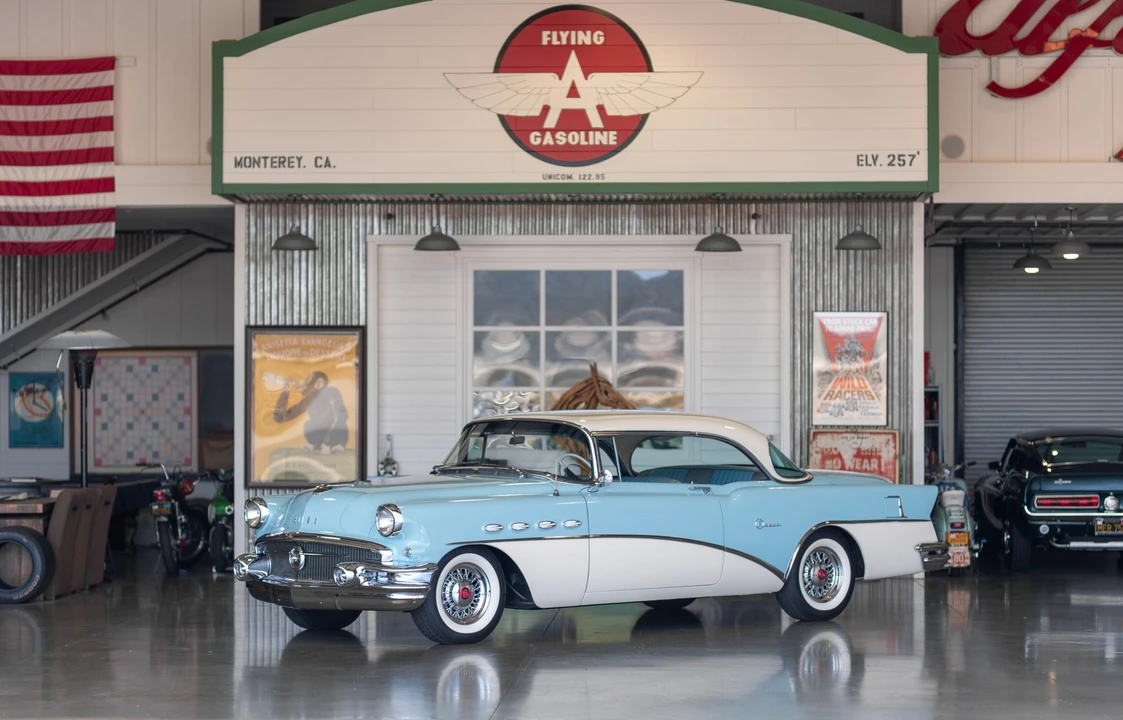 1956 Buick Super - Image 10 of 31