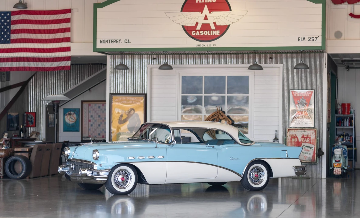 1956 Buick Super - Image 11 of 31