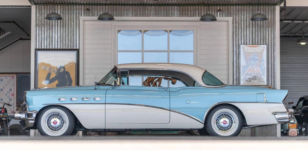 1956 Buick Super - Image 26 of 31