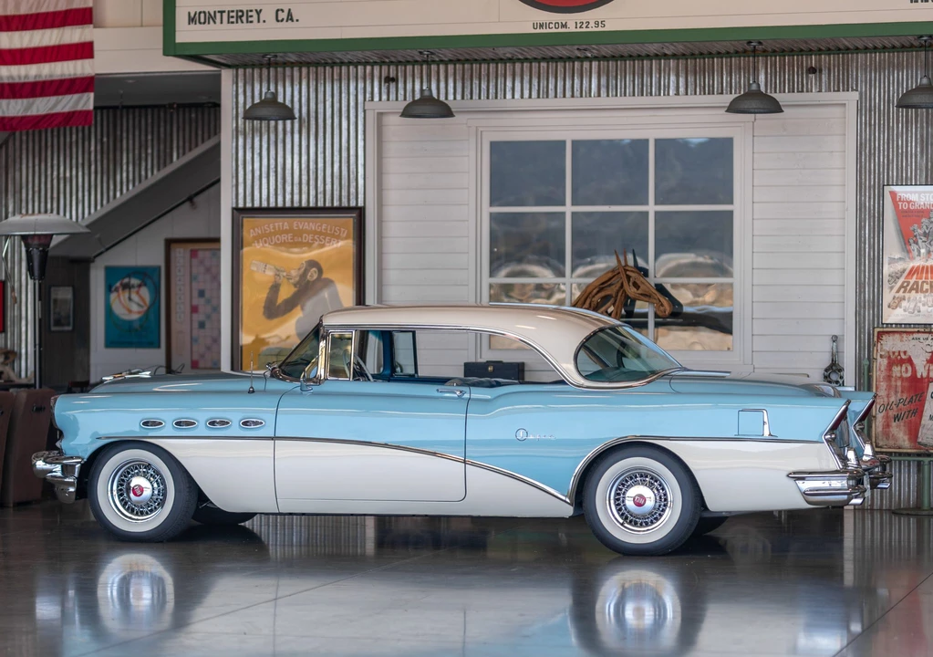 1956 Buick Super - Image 28 of 31