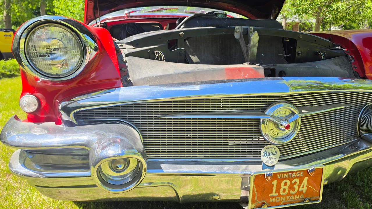1956 Buick Super - Image 22 of 31