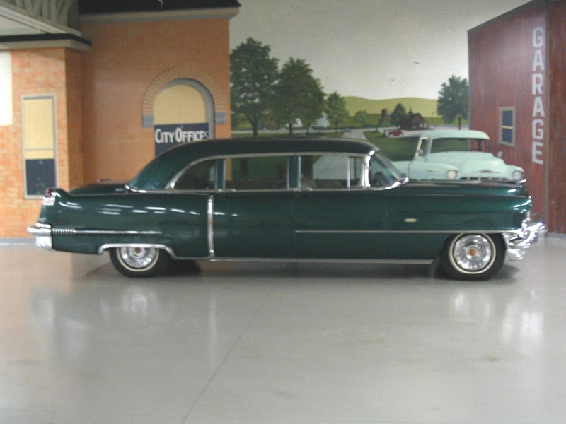 1956 Cadillac Series 70 & 75 - Image 5 of 5