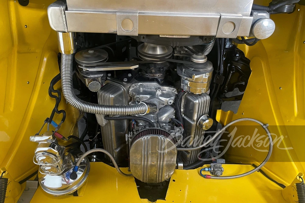 1956 Chevrolet Task Force - Image 2 of 9