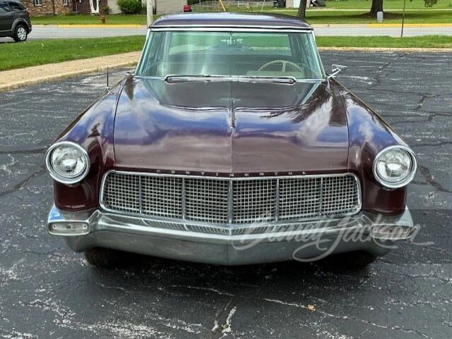 1956 Lincoln Continental Mark II - Image 9 of 20