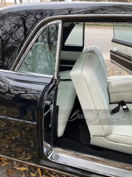 1956 Lincoln Continental Mark II - Image 11 of 20