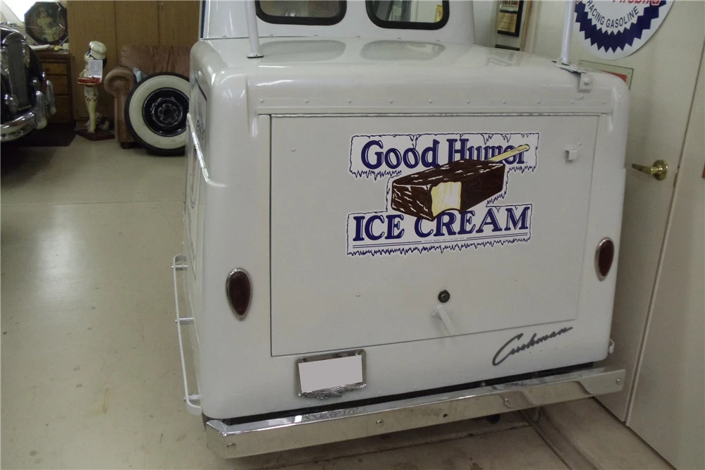 1956 Cushman Eagle - Image 3 of 4