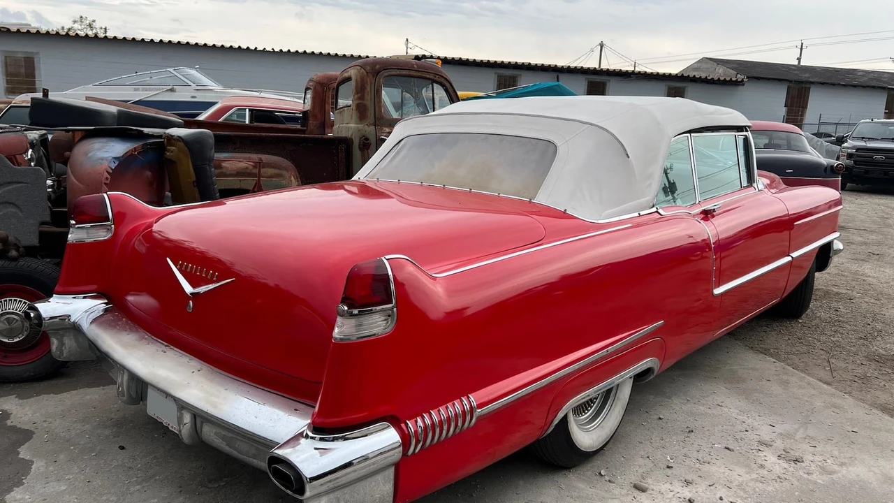 1956 Cadillac Series 62 3rd Gen - Image 2 of 3