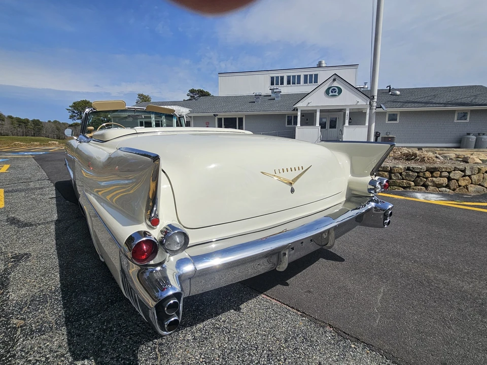 1956 Cadillac Eldorado 2nd Gen - Image 17 of 31