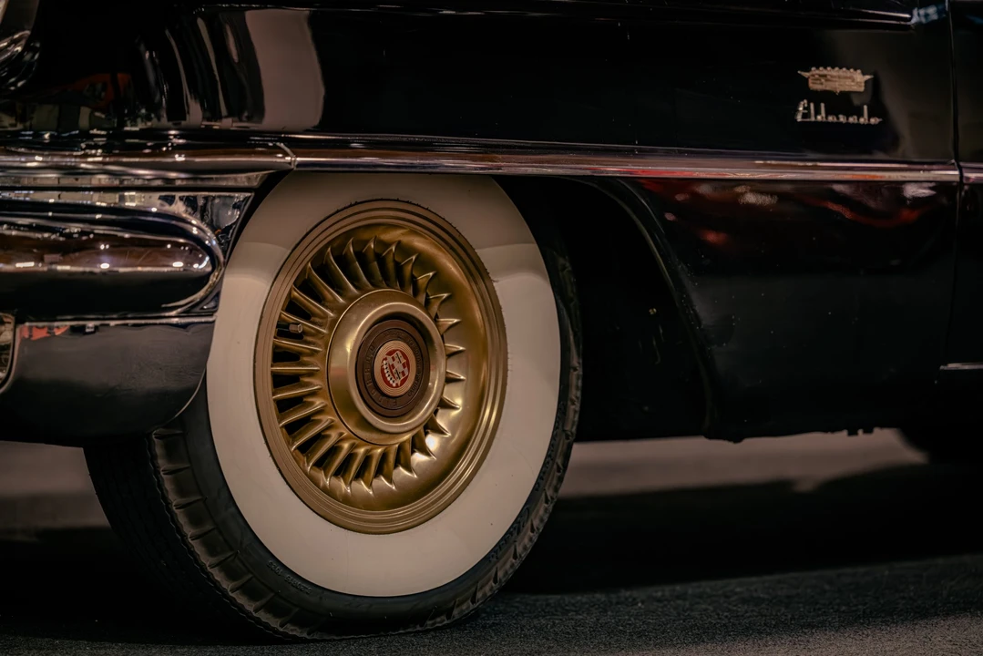 1956 Cadillac Eldorado 2nd Gen - Image 20 of 31