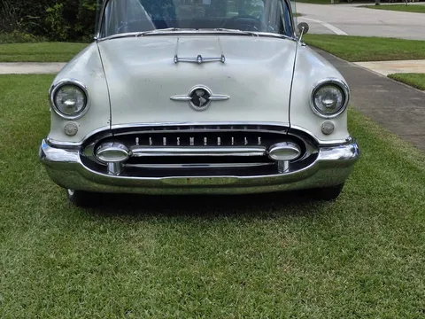 1956 Cadillac Escalade Platinum Hybrid Sport Utility 4D