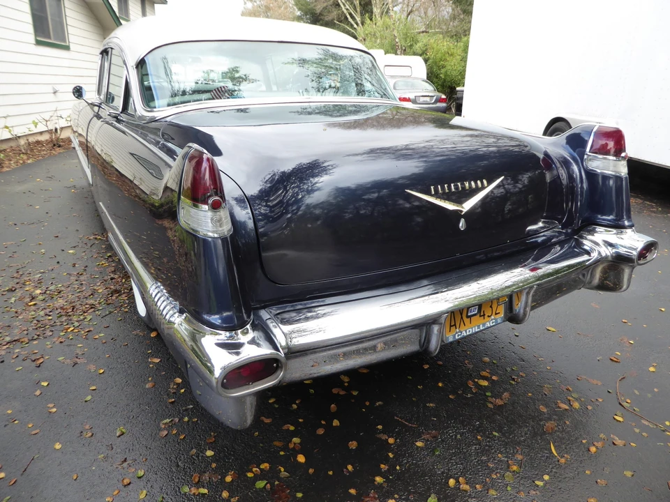 1956 Cadillac Sixty Special - Image 3 of 31