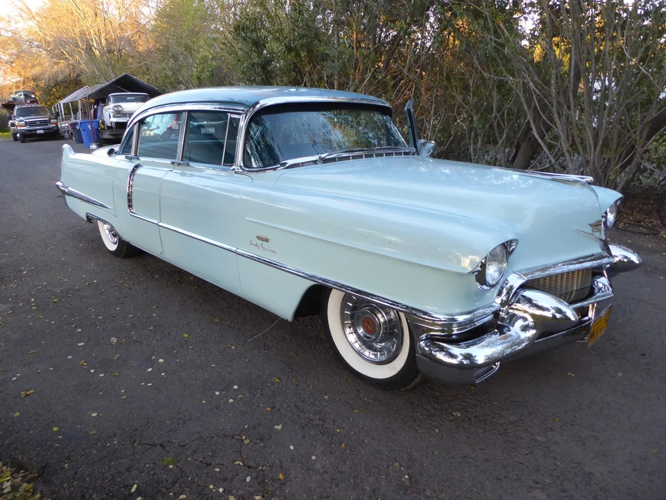 1956 Cadillac Sixty Special - Image 5 of 31