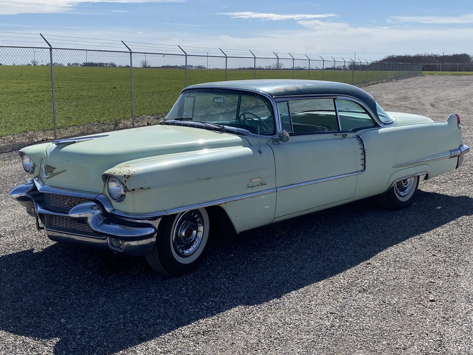1956 Cadillac Series 62 3rd Gen - Image 4 of 31