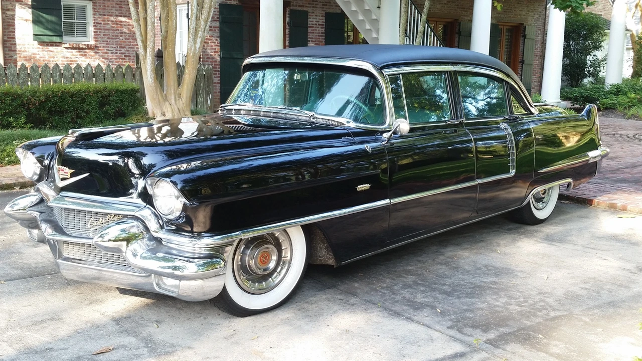 1956 Cadillac Series 62 3rd Gen - Image 3 of 31