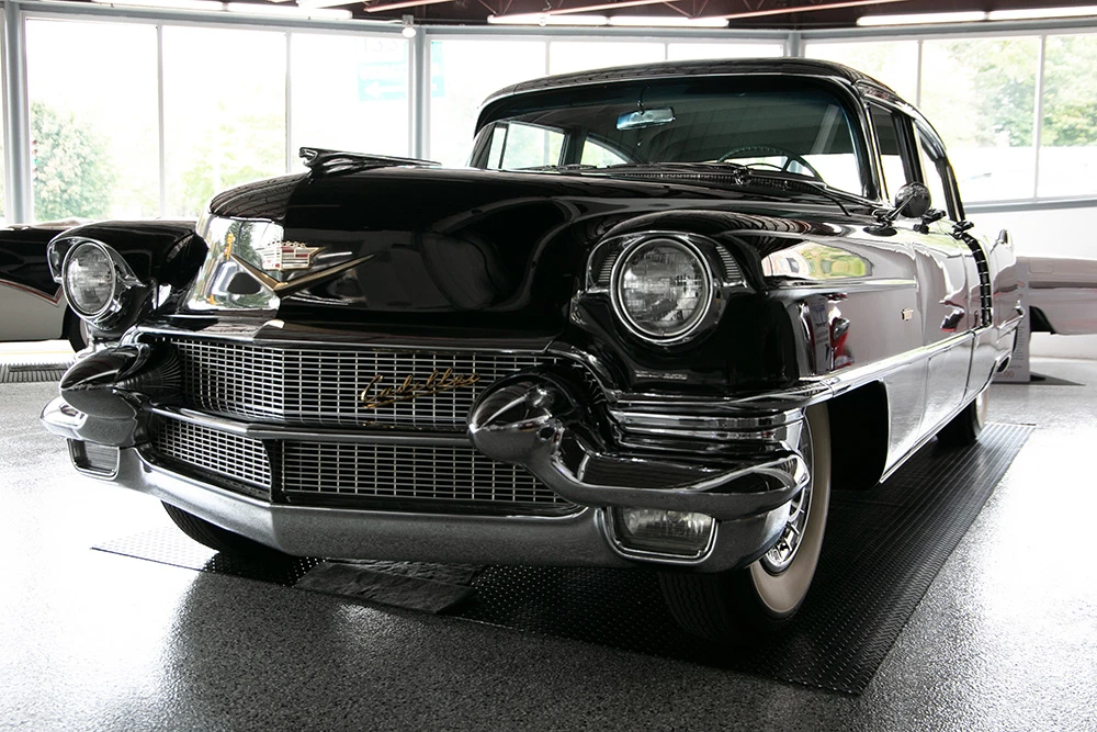 1956 Cadillac Series 62 3rd Gen - Image 3 of 31
