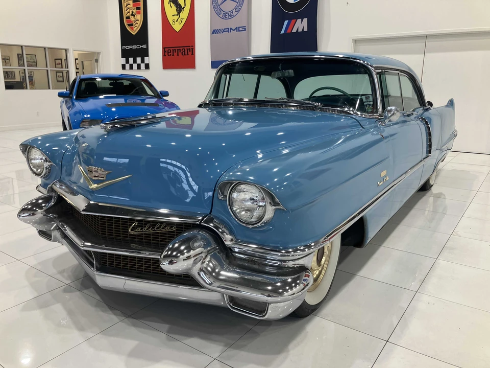 1956 Cadillac Series 62 3rd Gen - Image 2 of 31