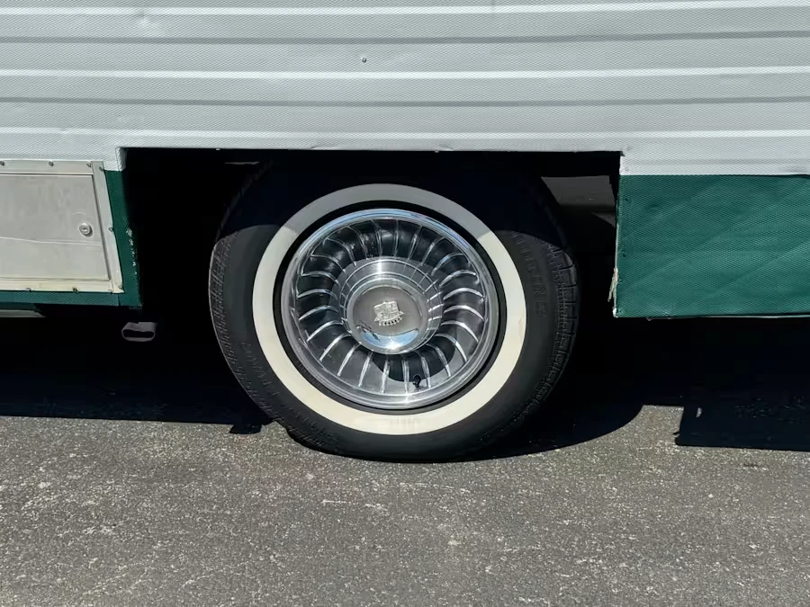 1956 Cadillac Sixty Special - Image 11 of 25