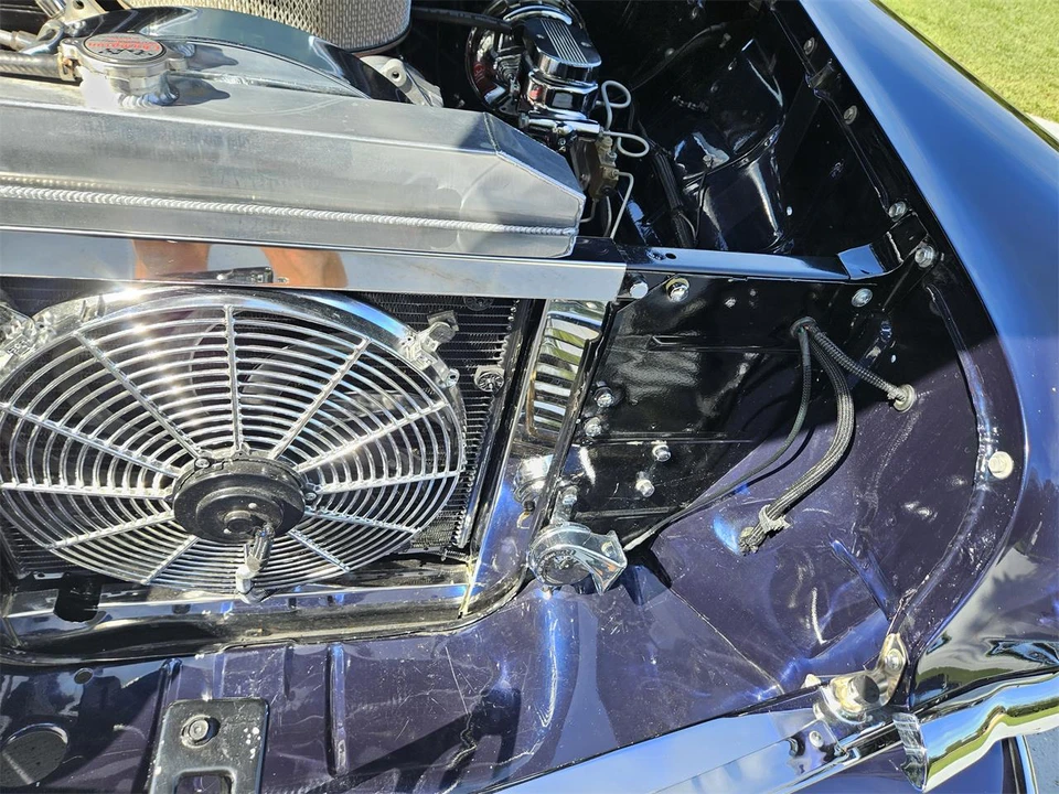 1956 Chevrolet Tri-Five Bel Air 2-Door Hardtop & Coupe - Image 30 of 31