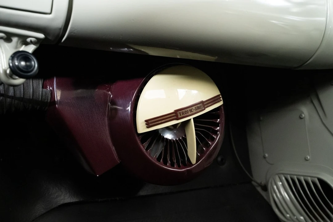 1956 Chevrolet Task Force - Image 26 of 31