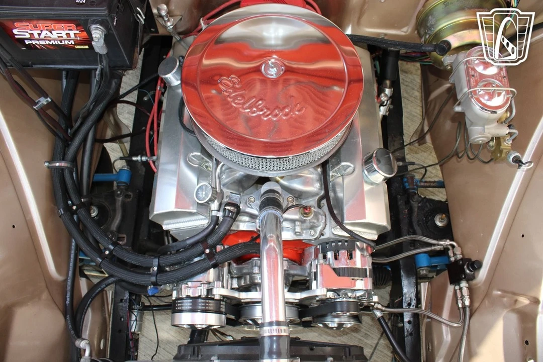1956 Chevrolet Task Force - Image 5 of 31