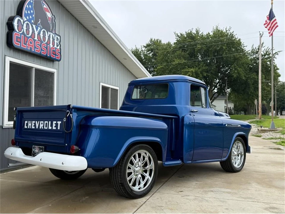 1956 Chevrolet Task Force - Image 15 of 31