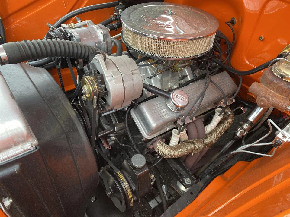 1956 Chevrolet Task Force - Image 22 of 24