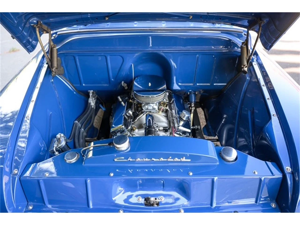 1956 Chevrolet Task Force - Image 4 of 5