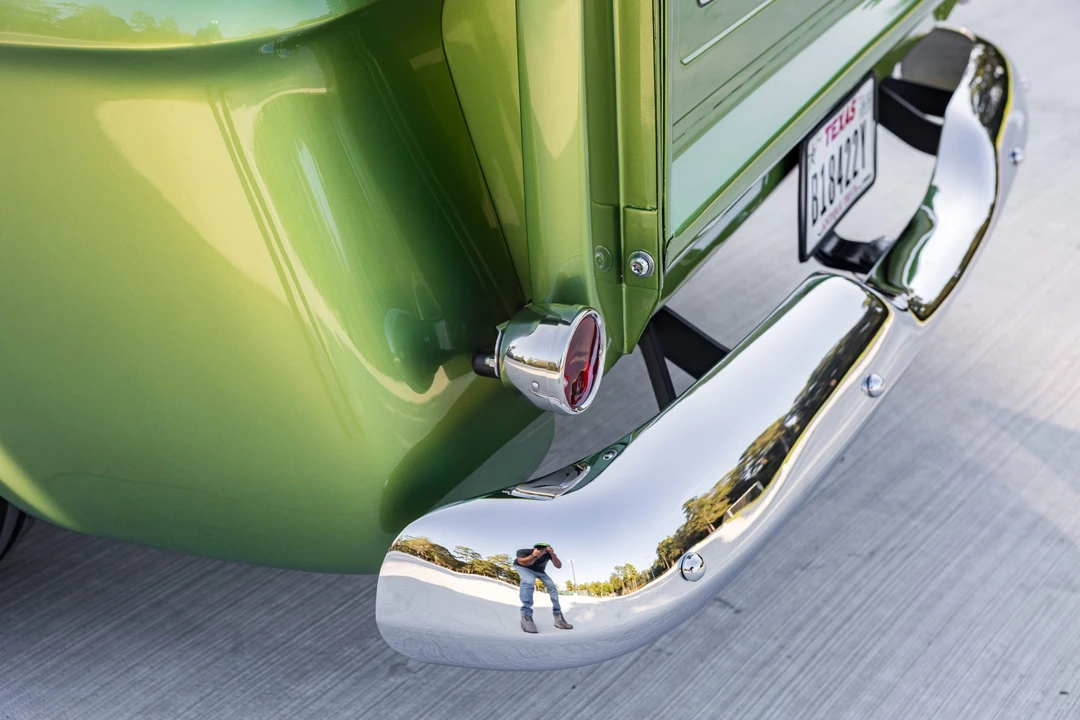 1956 Chevrolet Task Force - Image 29 of 31