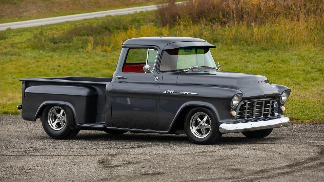1956 Chevrolet Task Force - Image 12 of 30