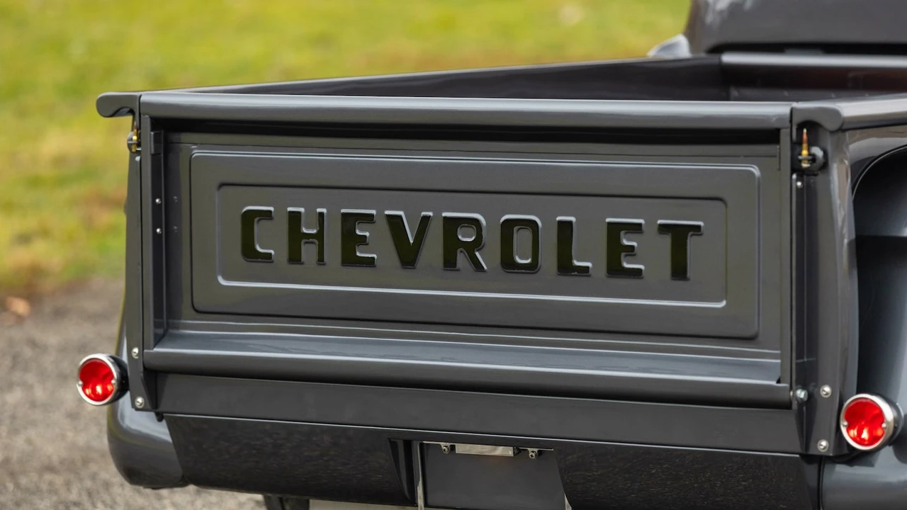 1956 Chevrolet Task Force - Image 20 of 30