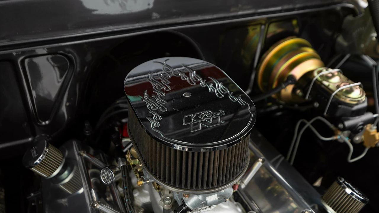 1956 Chevrolet Task Force - Image 21 of 30