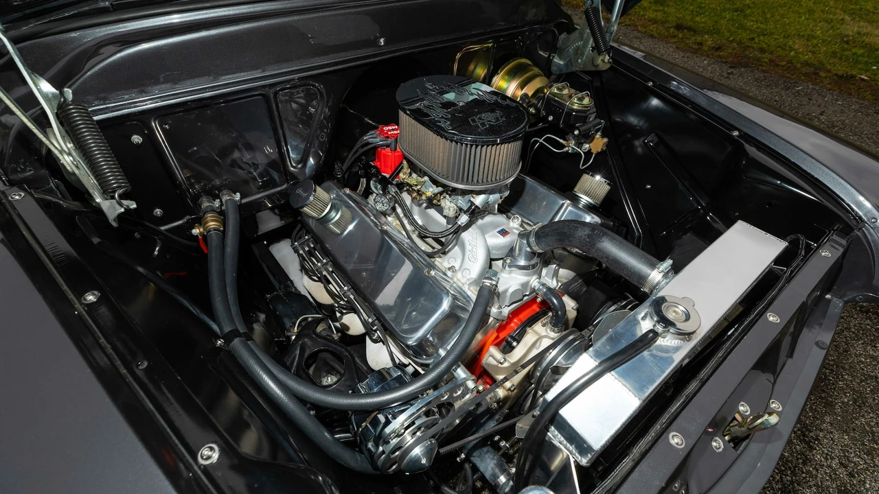 1956 Chevrolet Task Force - Image 7 of 30