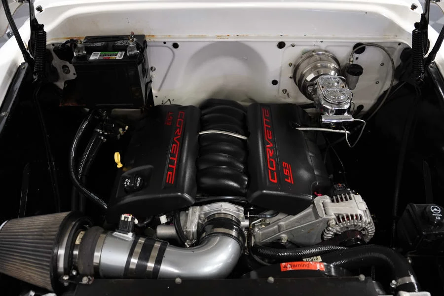 1956 Chevrolet Task Force - Image 28 of 31