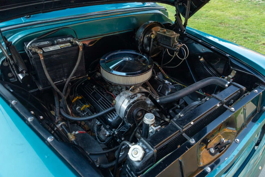 1956 Chevrolet Task Force - Image 29 of 30