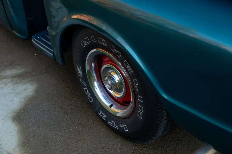 1956 Chevrolet Task Force - Image 15 of 30