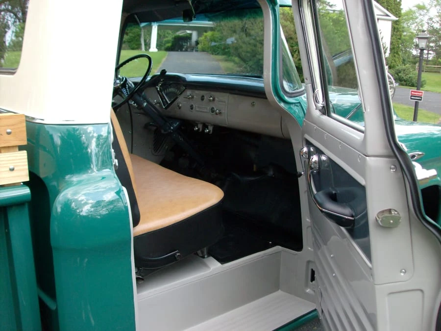 1956 Chevrolet Task Force - Image 5 of 10