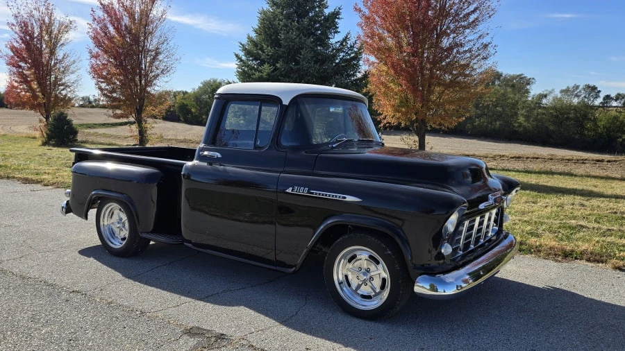 1956 Chevrolet Task Force - Image 8 of 16