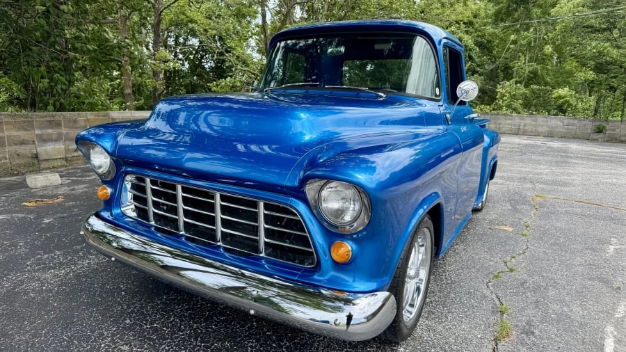 1956 Chevrolet Task Force - Image 4 of 23