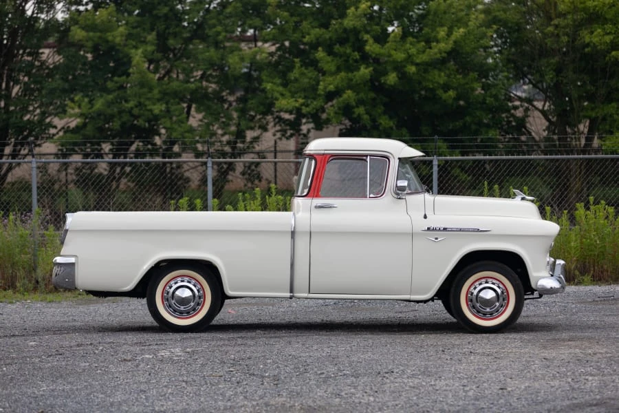 1956 Chevrolet Task Force - Image 15 of 31
