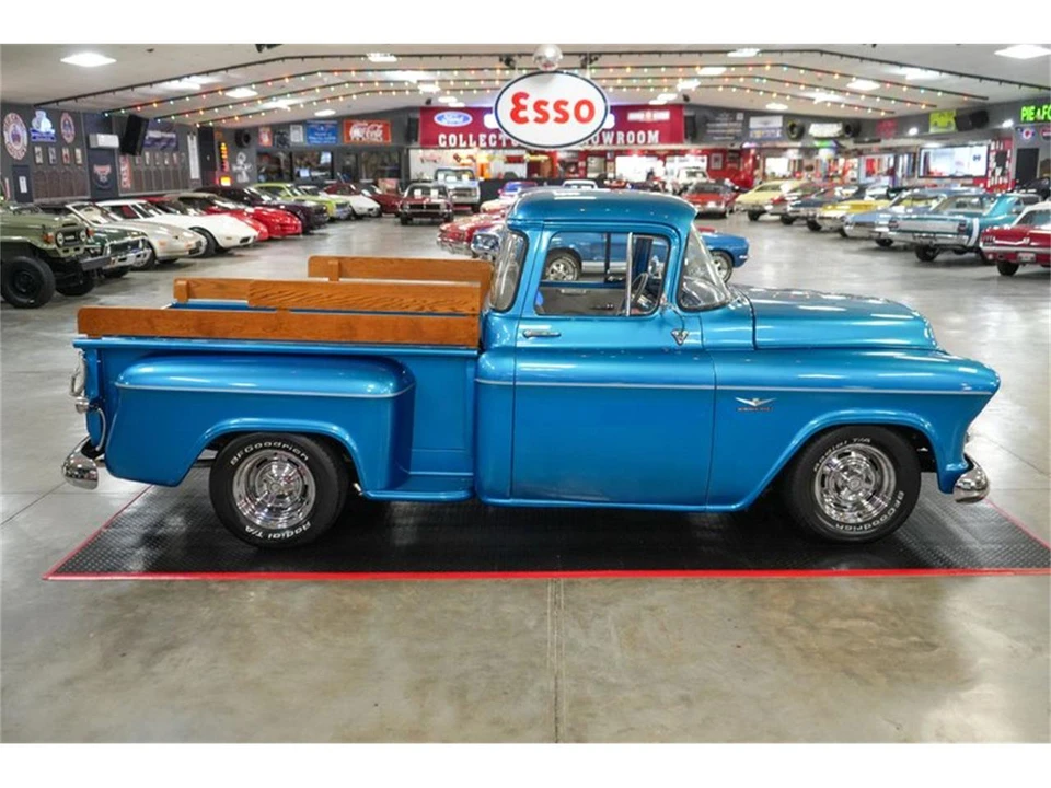 1956 Chevrolet Task Force - Image 15 of 31