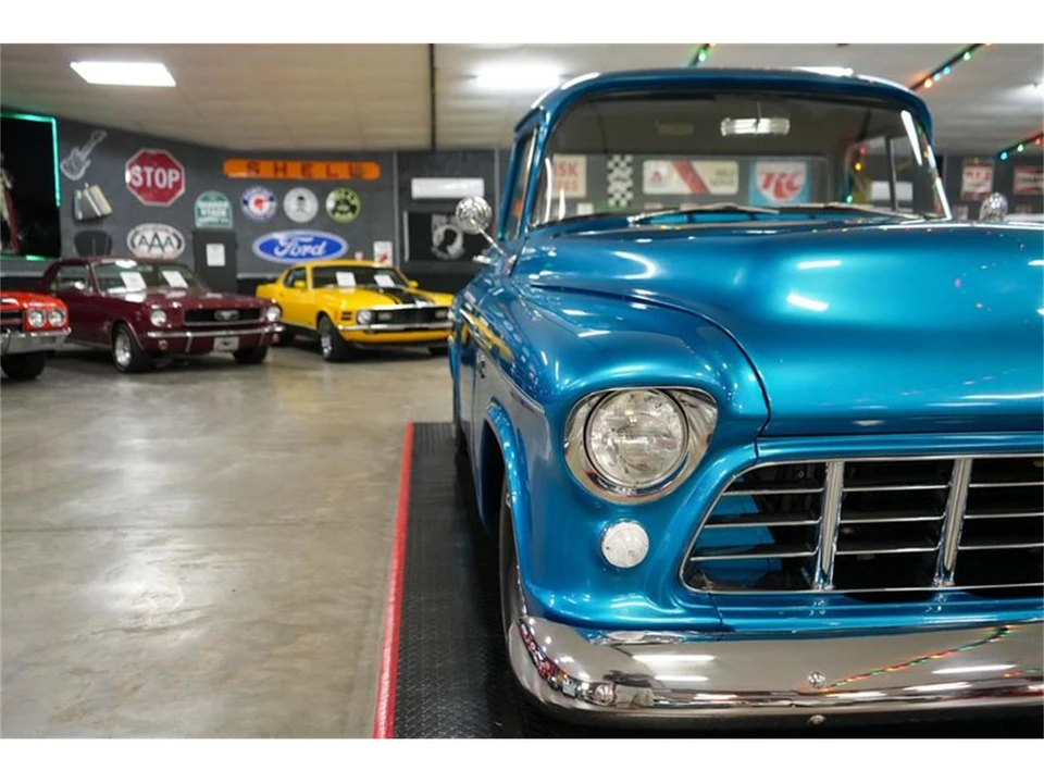 1956 Chevrolet Task Force - Image 28 of 31