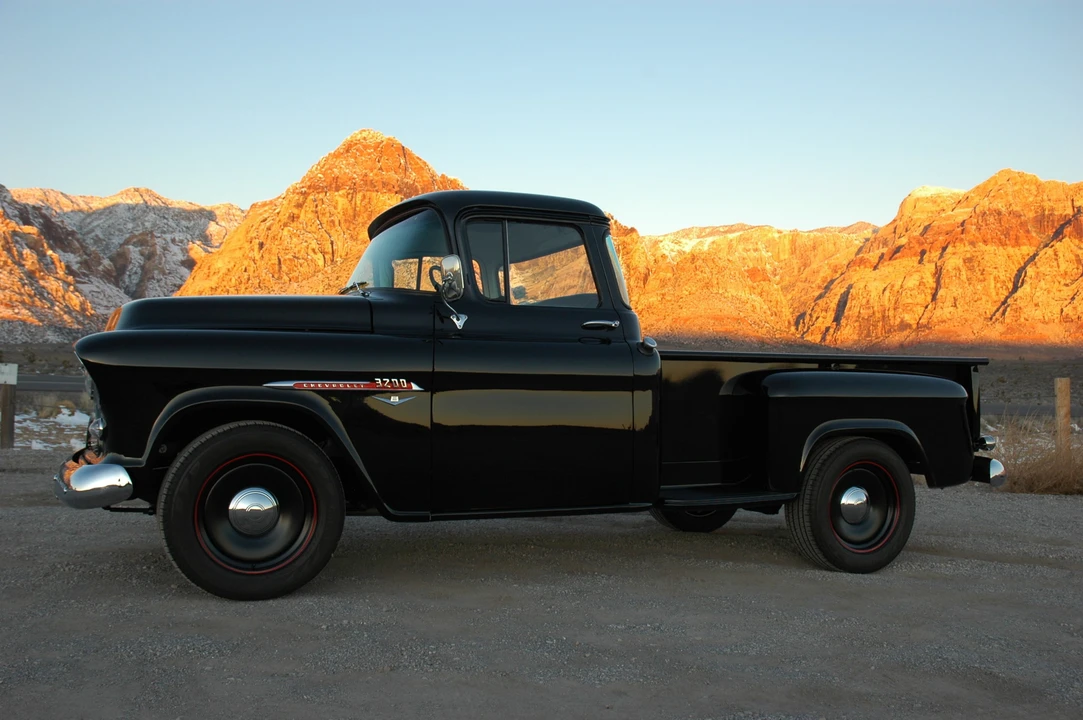 1956 Chevrolet Task Force - Image 8 of 31