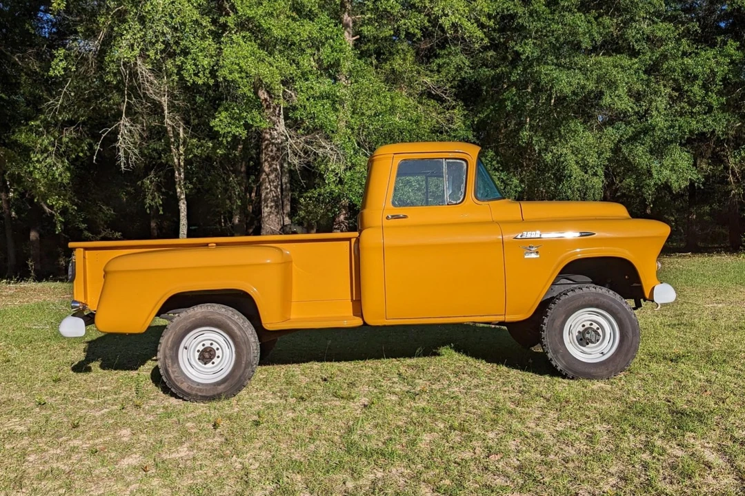 1956 Chevrolet Task Force - Image 8 of 31