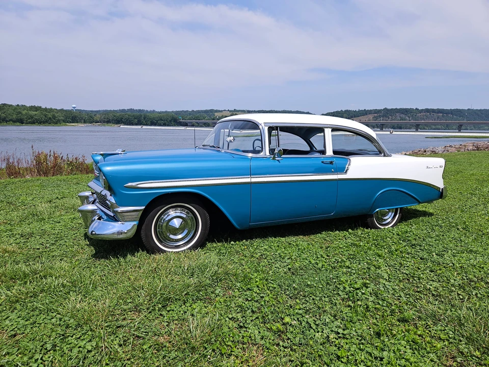 1956 Chevrolet Tri-Five Bel Air Sedan & Wagon - Image 6 of 31