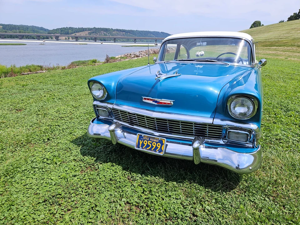 1956 Chevrolet Tri-Five Bel Air Sedan & Wagon - Image 2 of 31