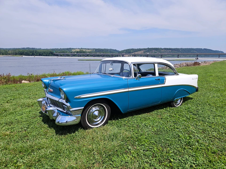 1956 Chevrolet Tri-Five Bel Air Sedan & Wagon - Image 4 of 31